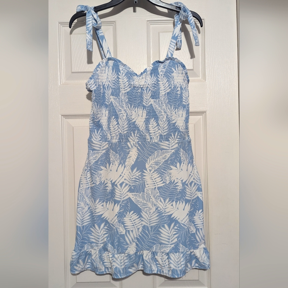 No Boundaries, blue/white sundress, size medium, shirred bodice, ruffled hem.